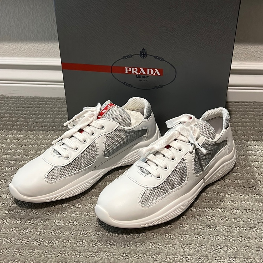 Prada logo mesh sneaker size 38